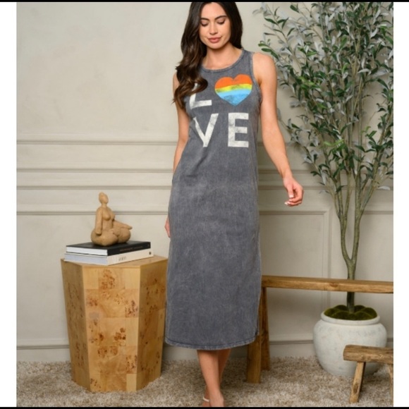 KismetsKloset Dresses & Skirts - LOVE🌈 T-Shirt Dress